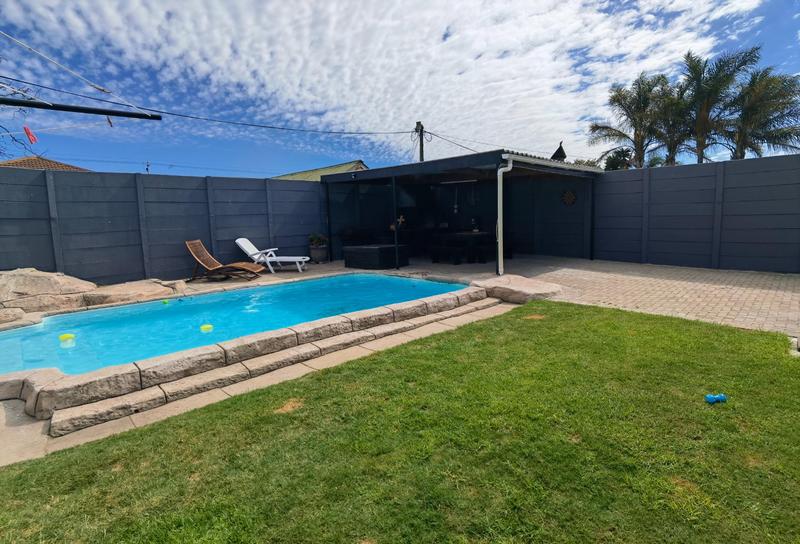 3 Bedroom Property for Sale in Goodwood Estate Western Cape